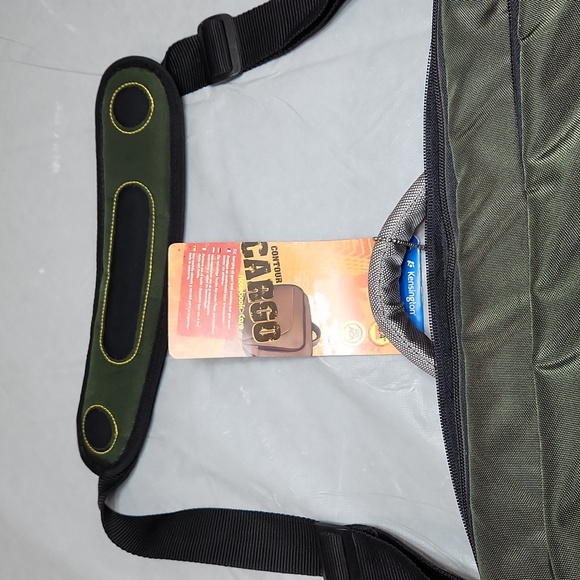 Kensington Laptop 15.4" Bag - Picture 4 of 14